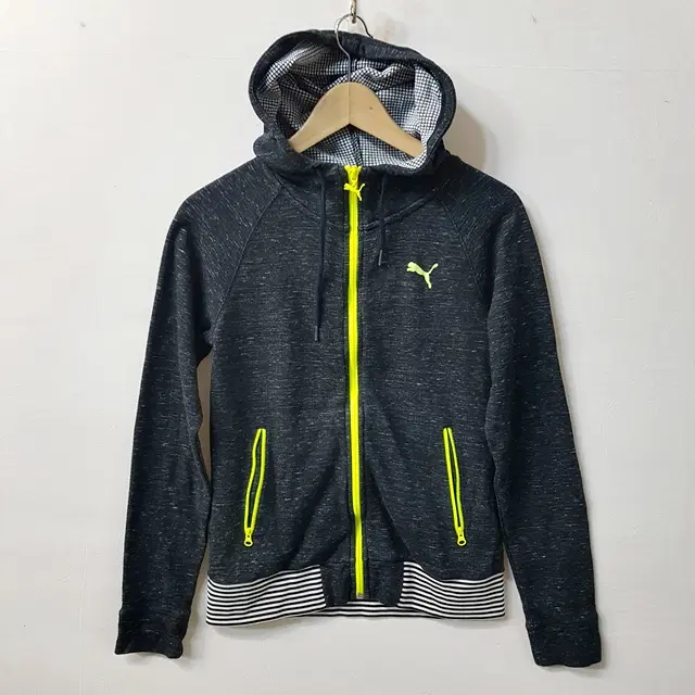 PUMA 푸마 후드 점퍼 차콜