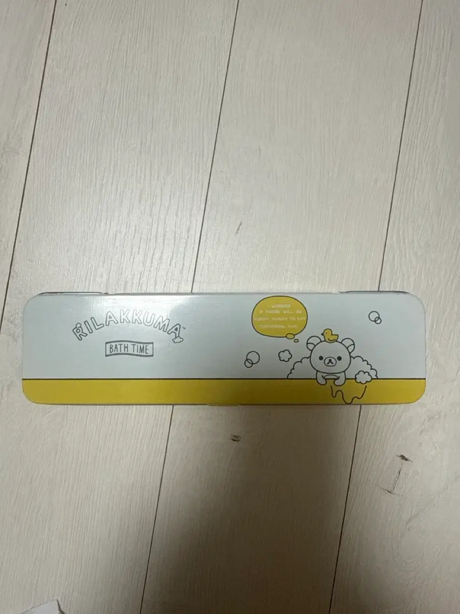 고전 리락쿠마 철제 필통 판매