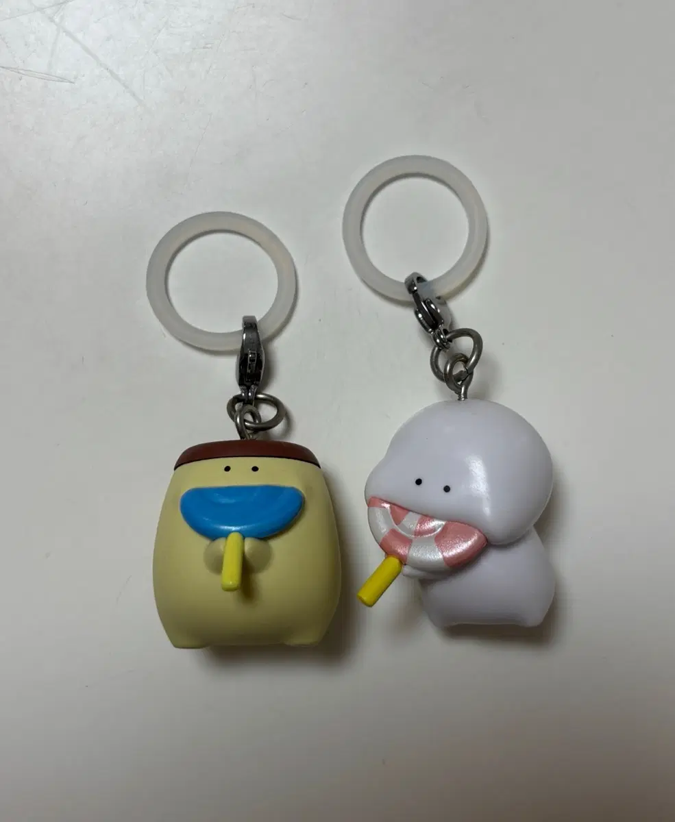 오문구와 함께 커다란 페로페로 캔디 가챠 메지루시