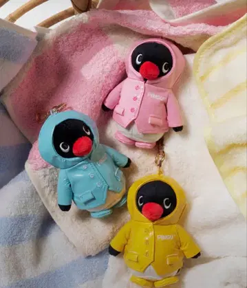CGV 한국 영화관 한정판 정품 옐로우 컬러 레인코트 핑구 pingu 키링