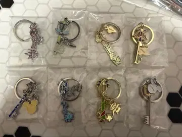제일복권 킹덤하츠 키 블레이드 참 컬렉션 전 8종