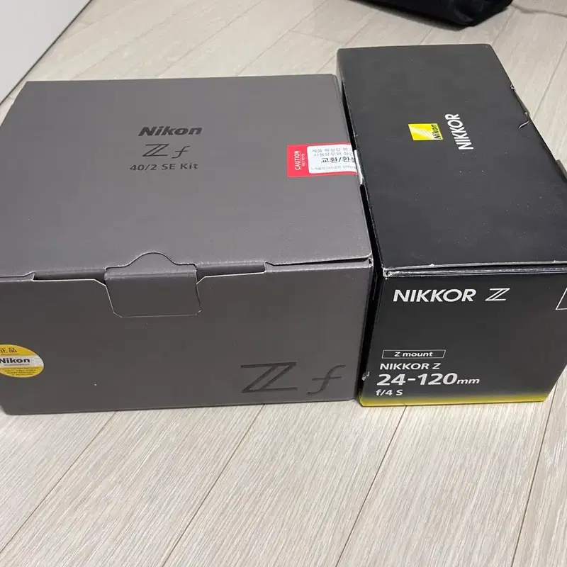 니콘 Zf 40/2 SE 키트 + 니콘 Z 24-120mm 렌즈