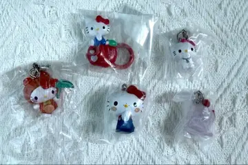 새상품 산리오 키티 메지루시 키링 행거 케로케로 챠미