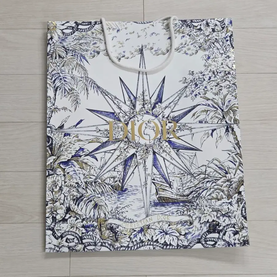 DIOR 디올 2022홀리데이에디션(영원의꿈)쇼핑백