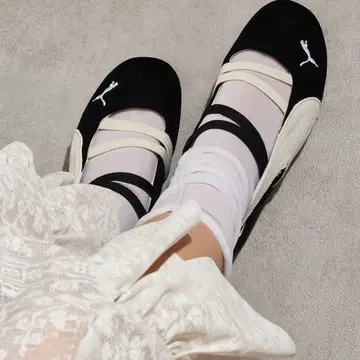 PUMA 플랫슈즈 발레 슈즈 블랙 화이트