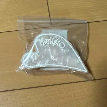 herlipto 오팔 하트 헤어 클립 페일 핑크