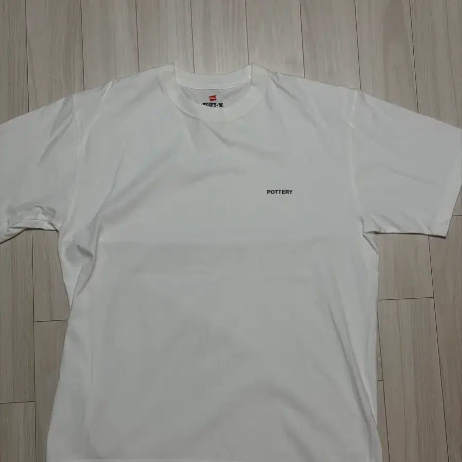 [XL] 포터리 로고 헤인즈 반팔 화이트 콜라보