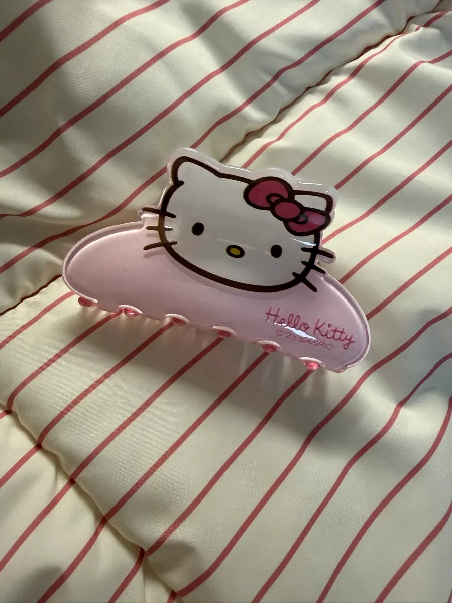 헬로키티 헤어 집게핀 핑크