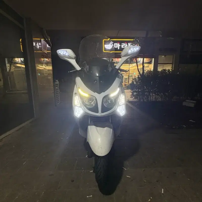보이져 125