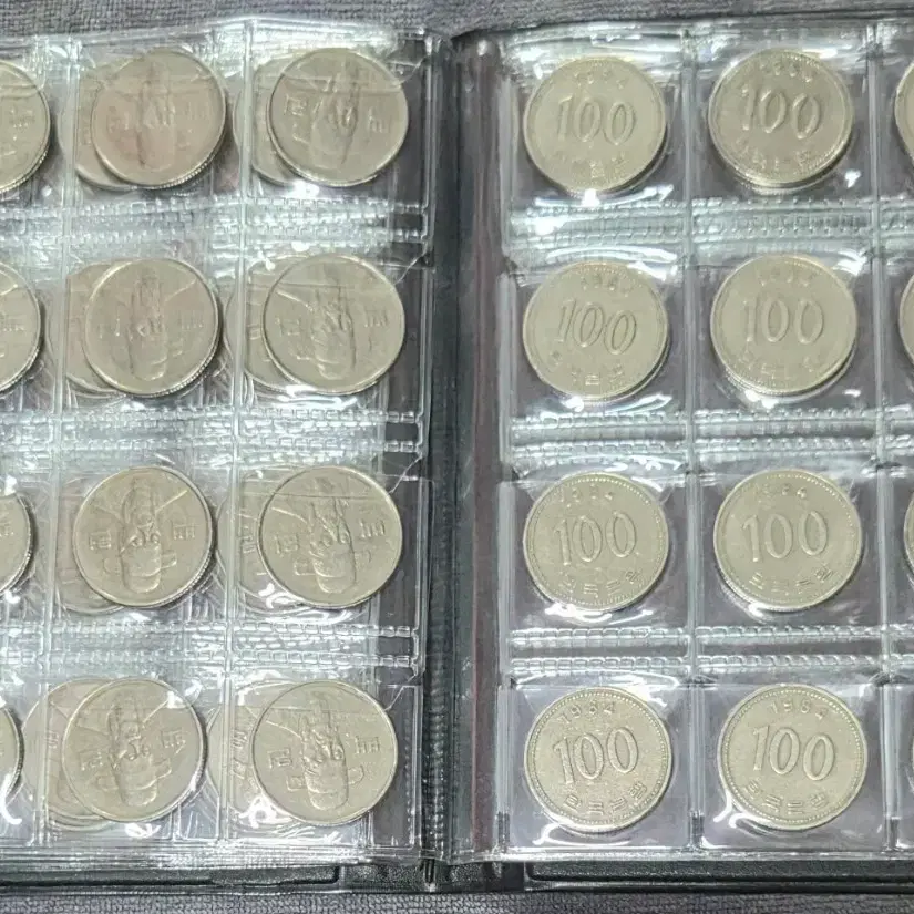 1984년 100원 120개 동전앨범(깨끗함)
