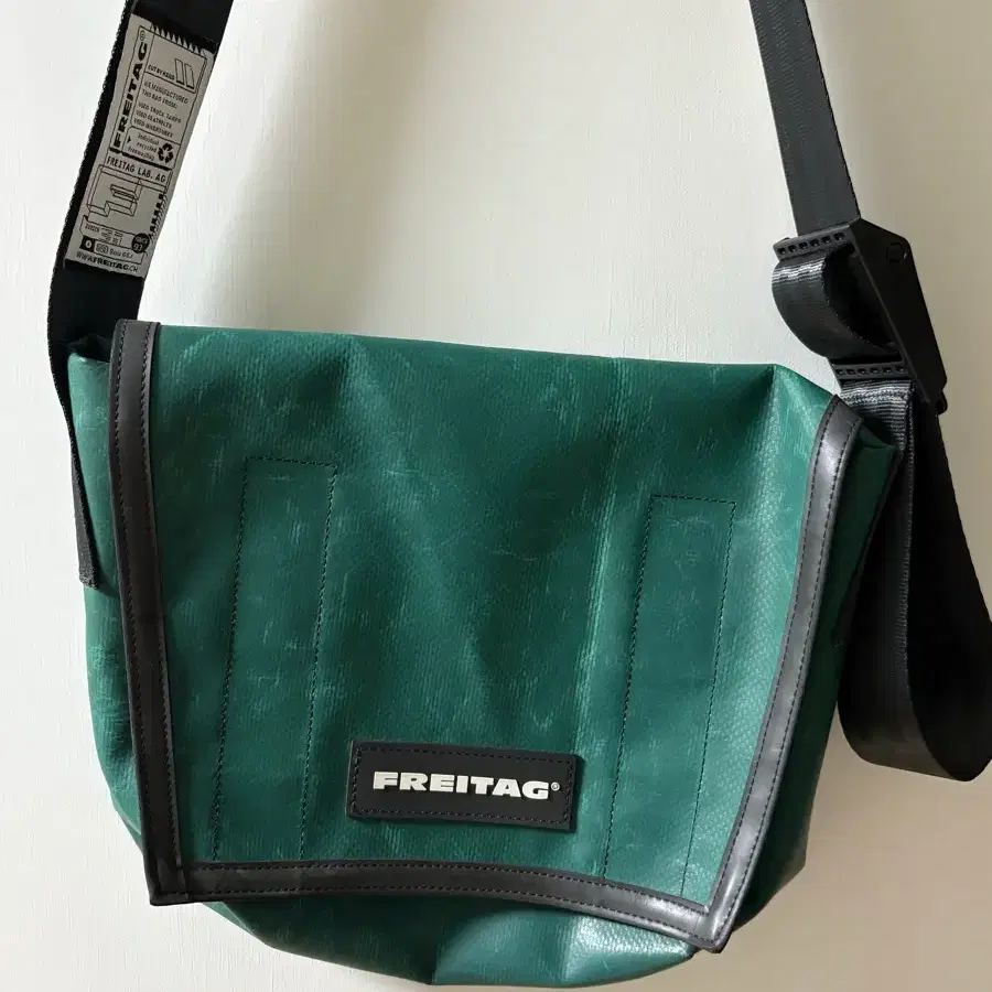 프라이탁 라씨 데일리백 크로스백 메신저백