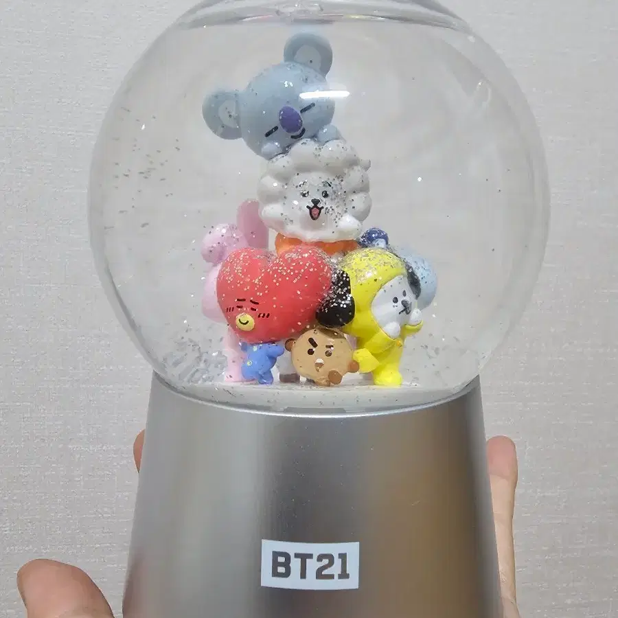 BT21 스노우볼