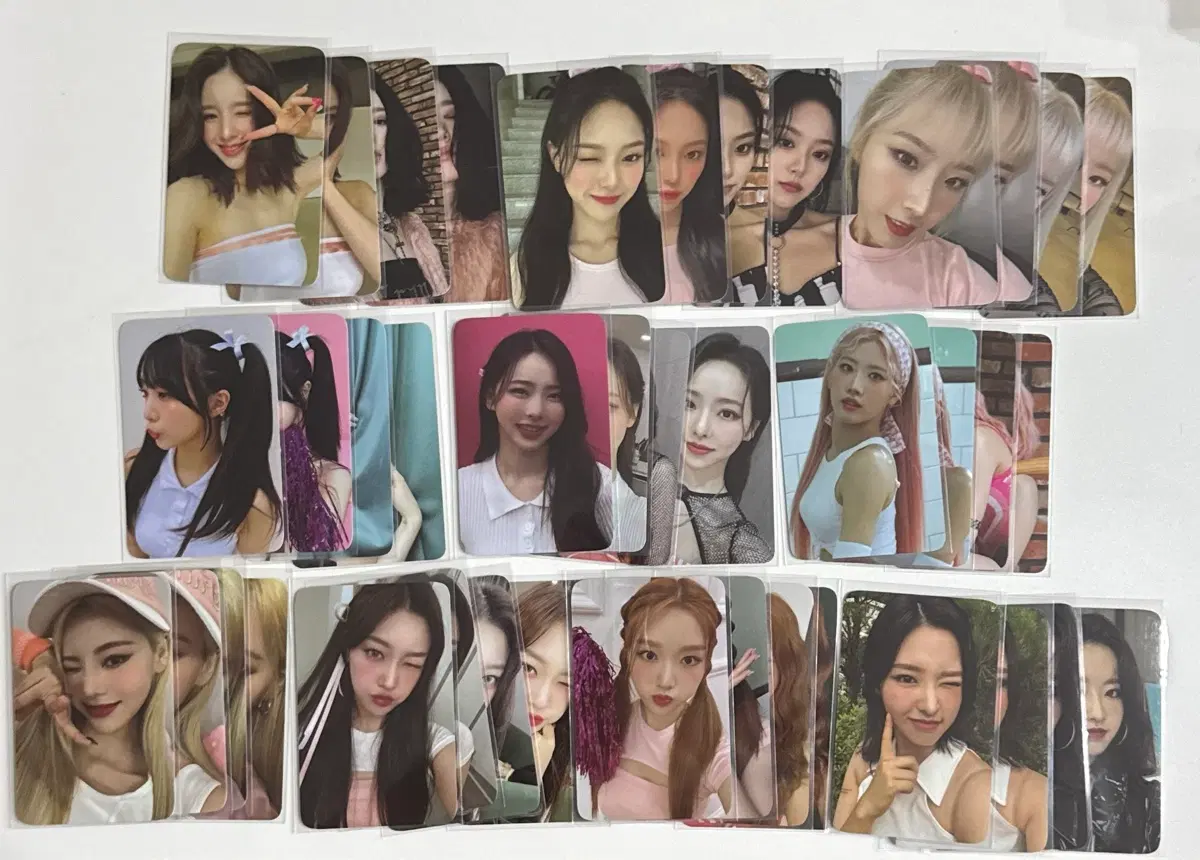 이달의 소녀 이달소 2023 시즌그리팅 포카 양도 희진현진하슬여진비비김립진솔최리이브츄고원혜주 미공포 싸인 폴라