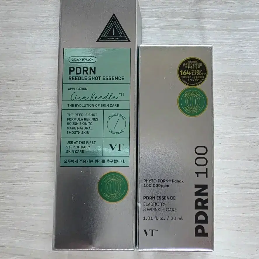VT PDRN 리들샷 에센스 + VT PDRN 에센스 100 미개봉 새상품 일괄 17,000원 팝니다.