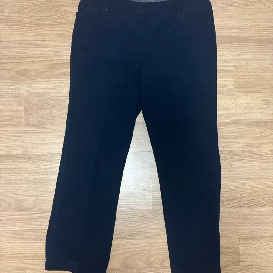 올리비아 로렌 네이비 부츠컷 슬랙스 70cm