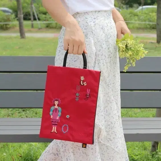 새상품) 마리마리 손가방 클러치 4가지 색상 각각 가격