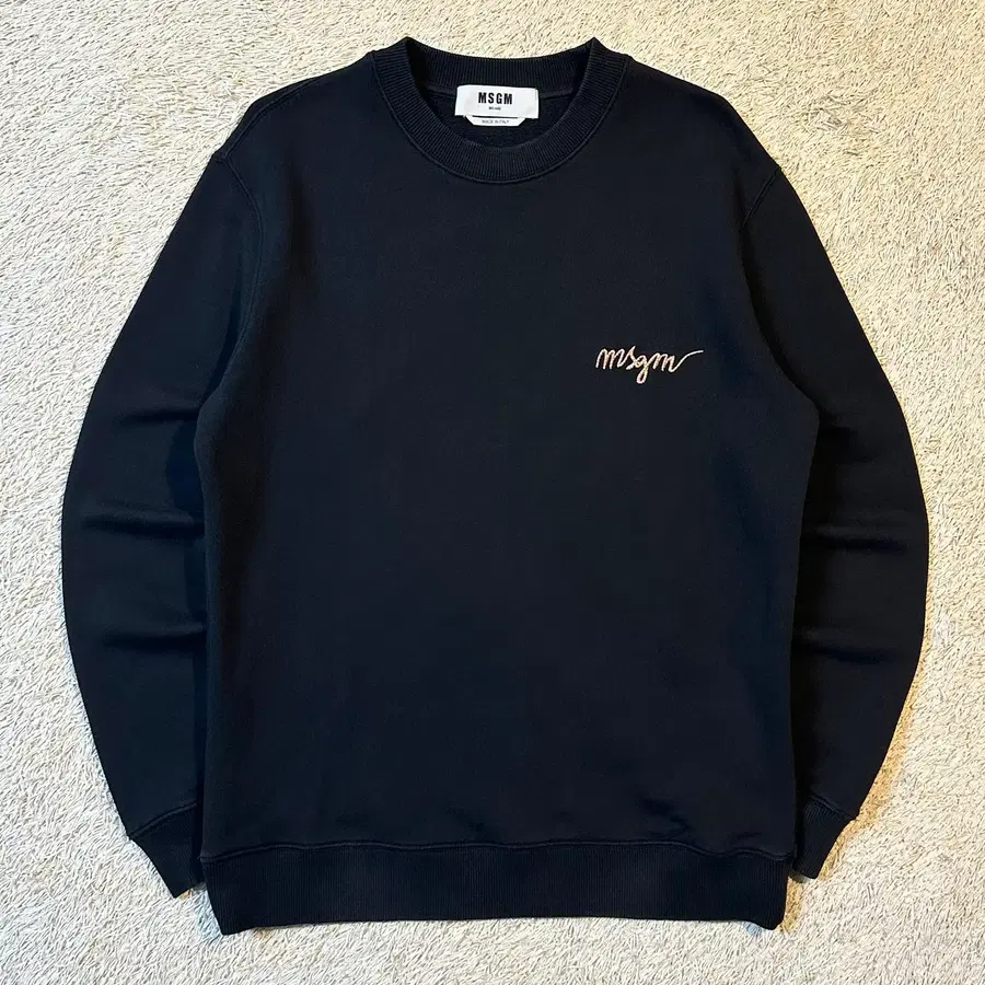 [M] 엠에스지엠 MSGM 스몰 자수로고 맨투맨 블랙