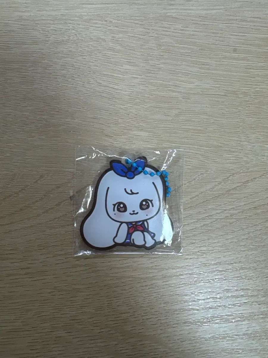 아이브 다이브인투미니브 팝업 체리 랜덤 아크링 키링 판매