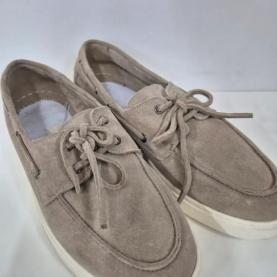 Massimo Dutti 스웨이드 슈즈 260