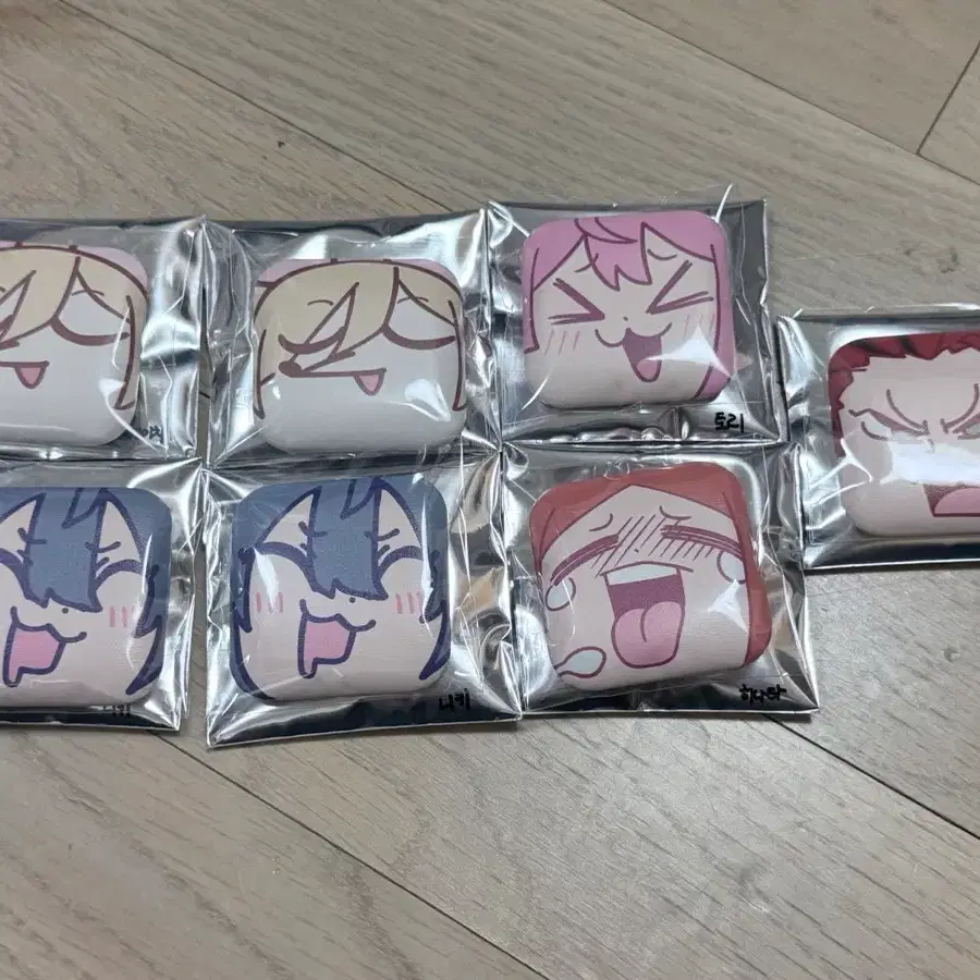 앙스타 부쿠부 뱃지 3탄 에이치/토리/니키/히나타/키류