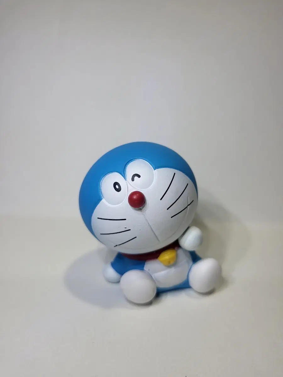 도라에몽 꾸벅 쿵 피규어 가챠