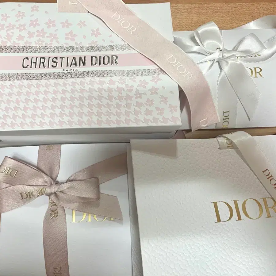 디올 뷰티 쇼핑백 선물포장지