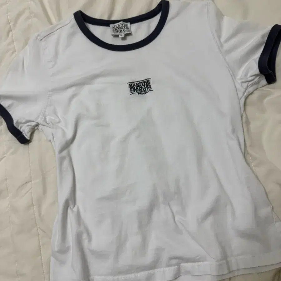 마리떼 프랑소와 저버 반팔티