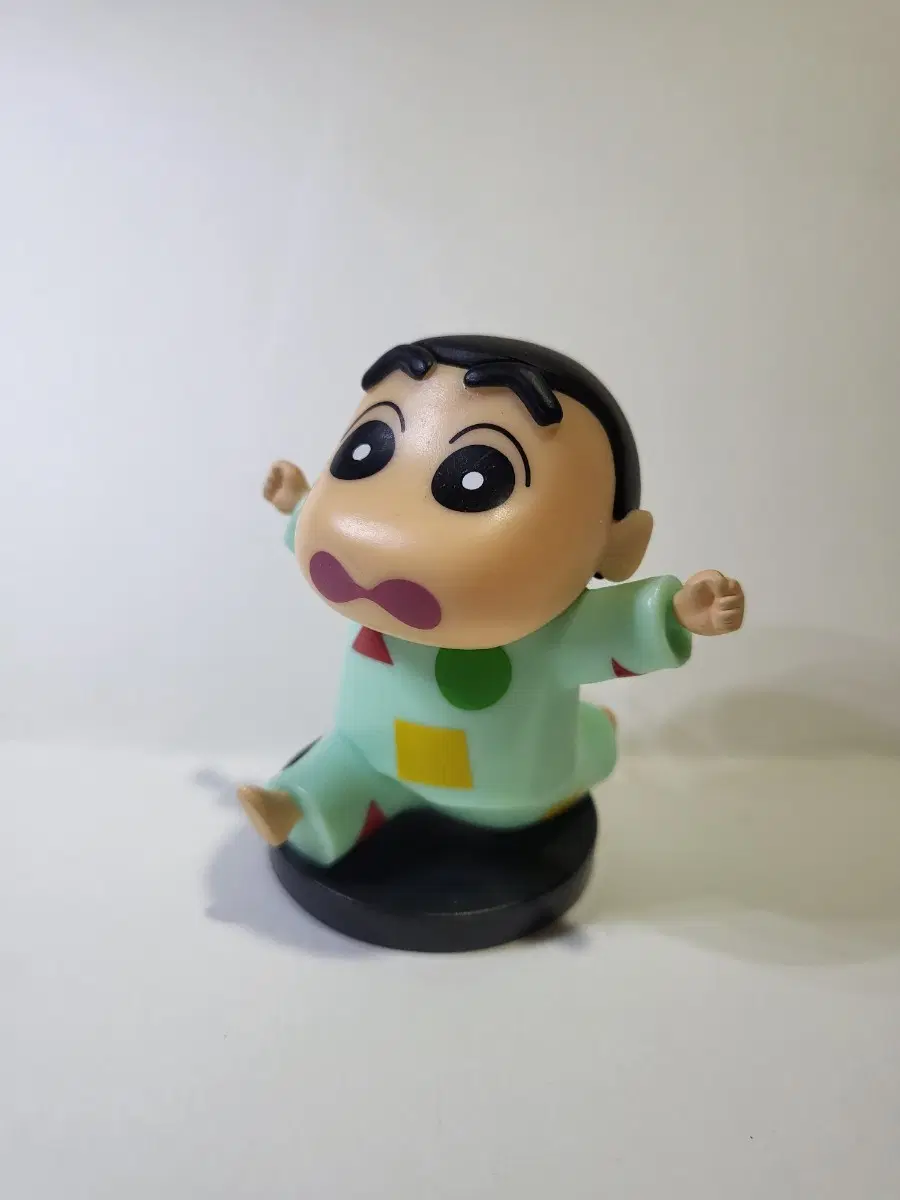 짱구 파자마 피규어 롯데리아 잠옷
