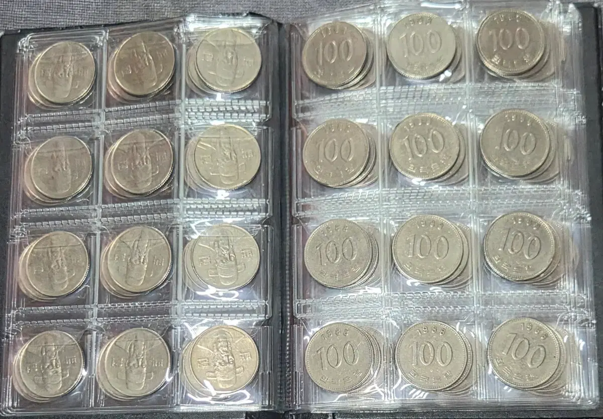 1988년 100원 120개 동전앨범(깨끗함)