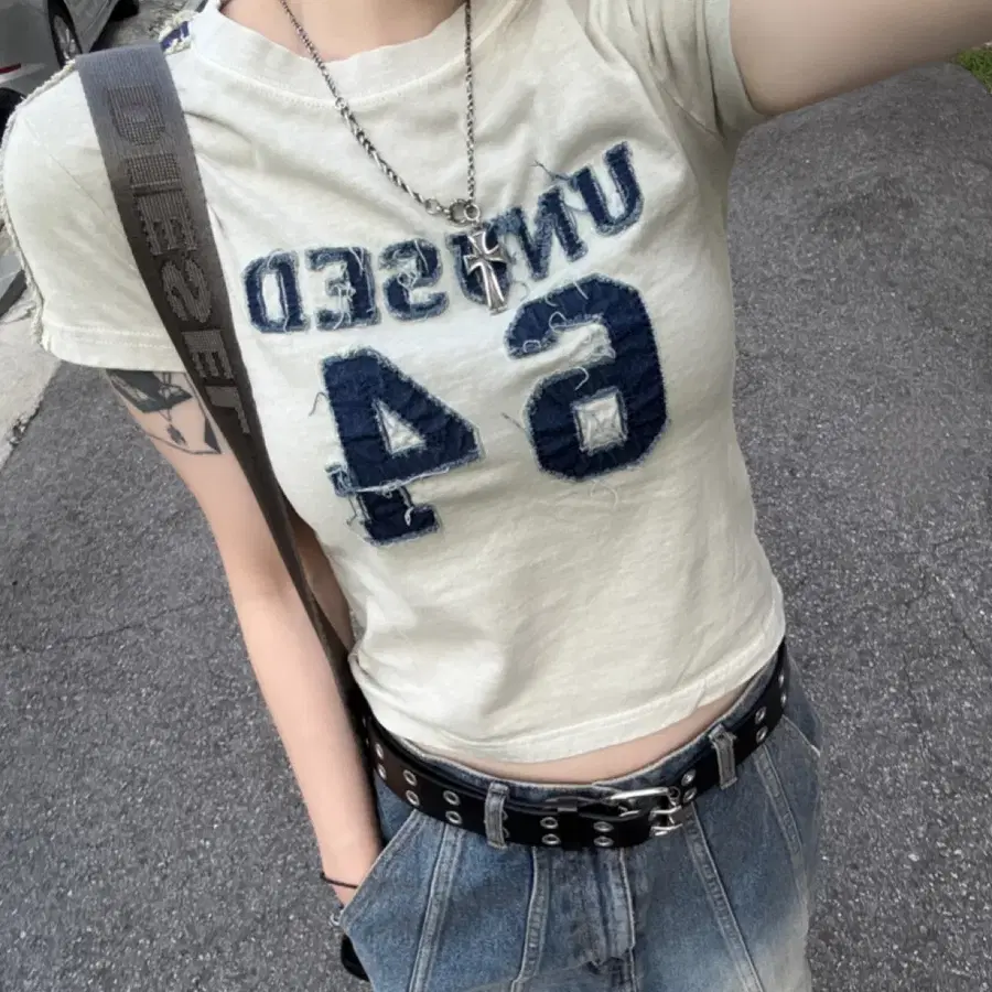 히니츠키 빈티지 스트릿 데님 테잎 세미크롭티