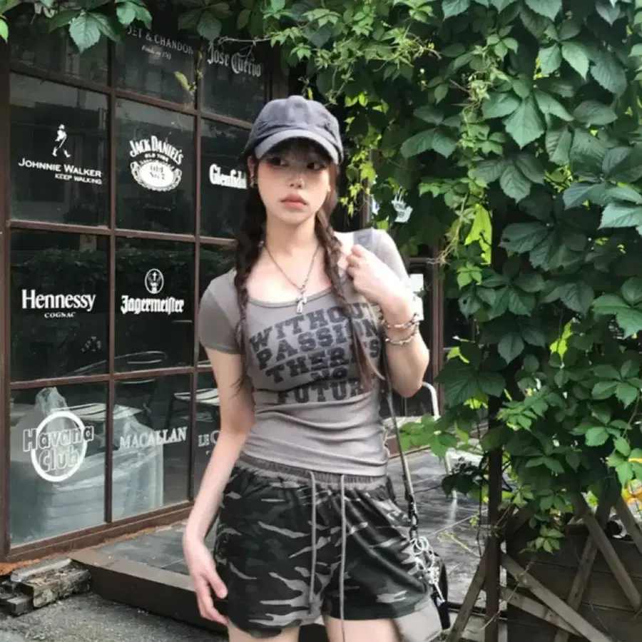히니츠키 힐즈 힙걸 밴딩 카모 숏 팬츠
