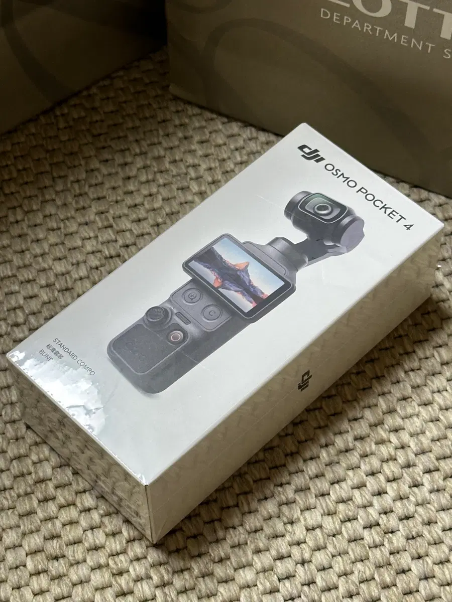 오즈모 포켓4 미개봉 DJI Osmo Pocket 4 스탠다드