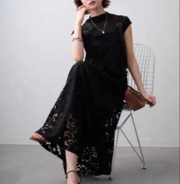 시어 자카드 민소매 원피스 lumier 뤼미에 같은 형태 새상품