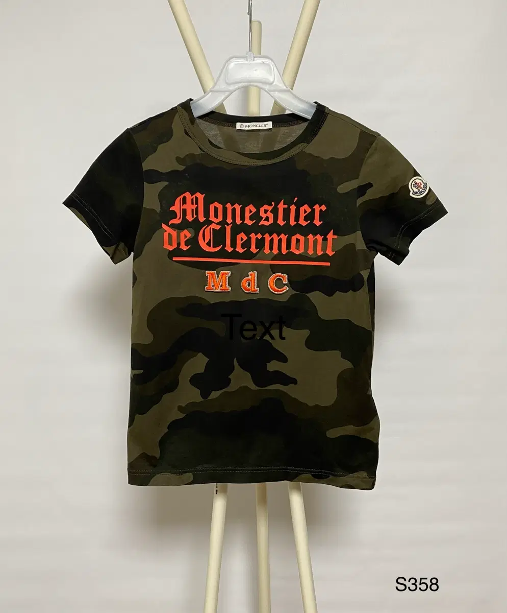 MONCLER 몽클레어 카모플라쥬 반팔티 130cm 정품