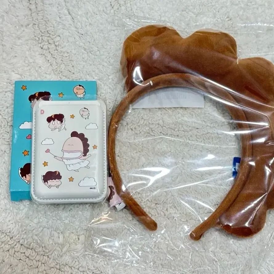 (일괄) 아따맘마 엄마 머리띠, 맥세이프 카드지갑 양도