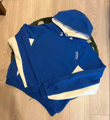 Mertra bigstep hoodie 블루