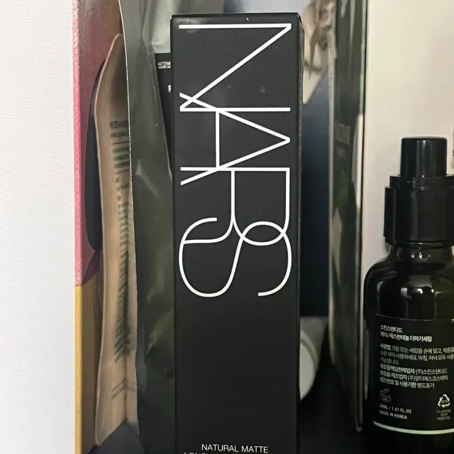 미개봉 나스 내추럴 롱웨어 파운데이션 30ml 몽블랑