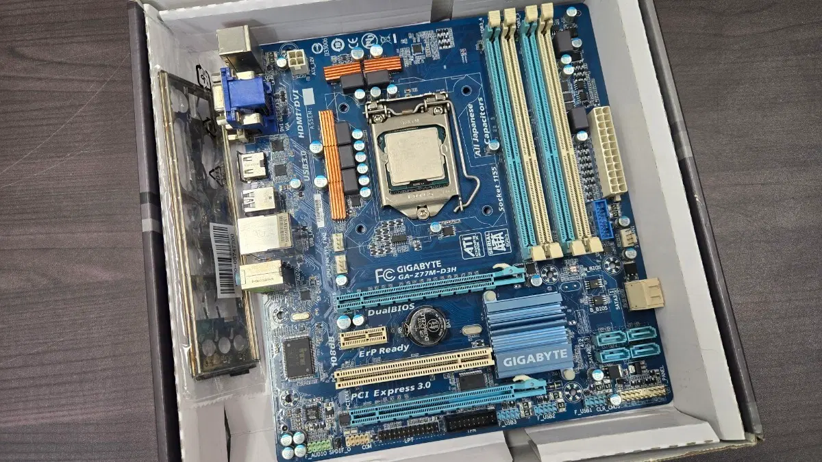 3770K 씨피유 Z77M 메인보드