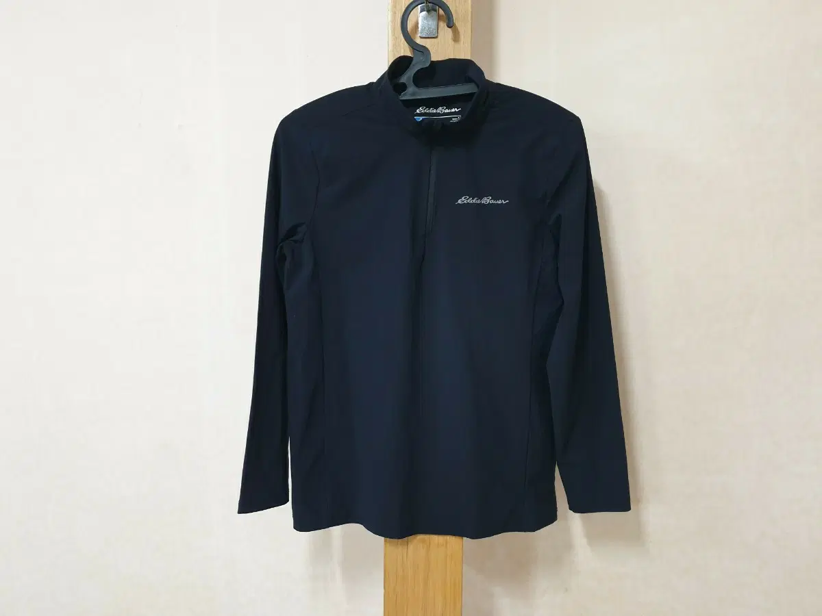 Eddie Bauer 여성상의 S 블랙90