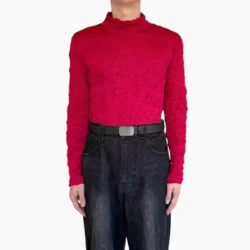 WRINKLE MOCK NECK LS TEE CUTSEW / RED