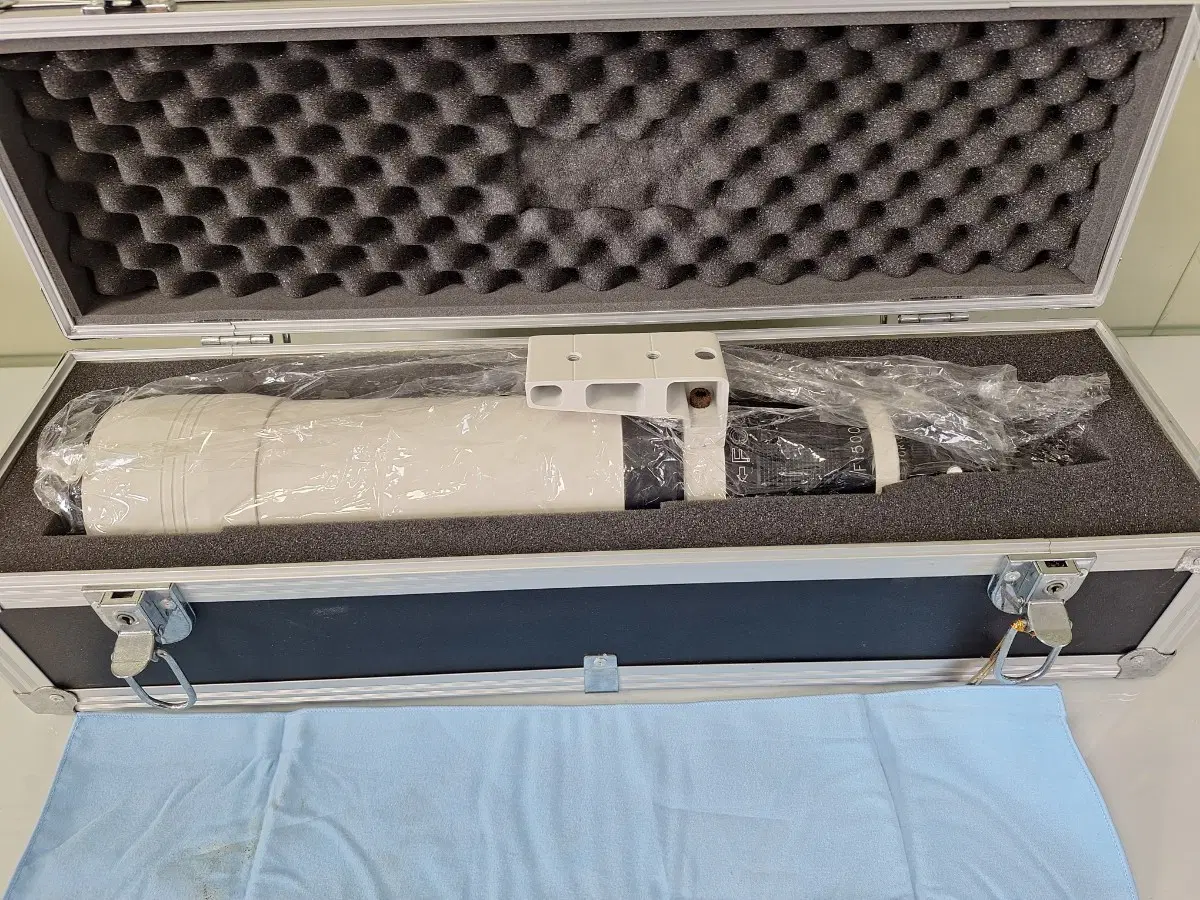 사진 취미 영상 니콘 망원 렌즈 포커스 CR500EX
