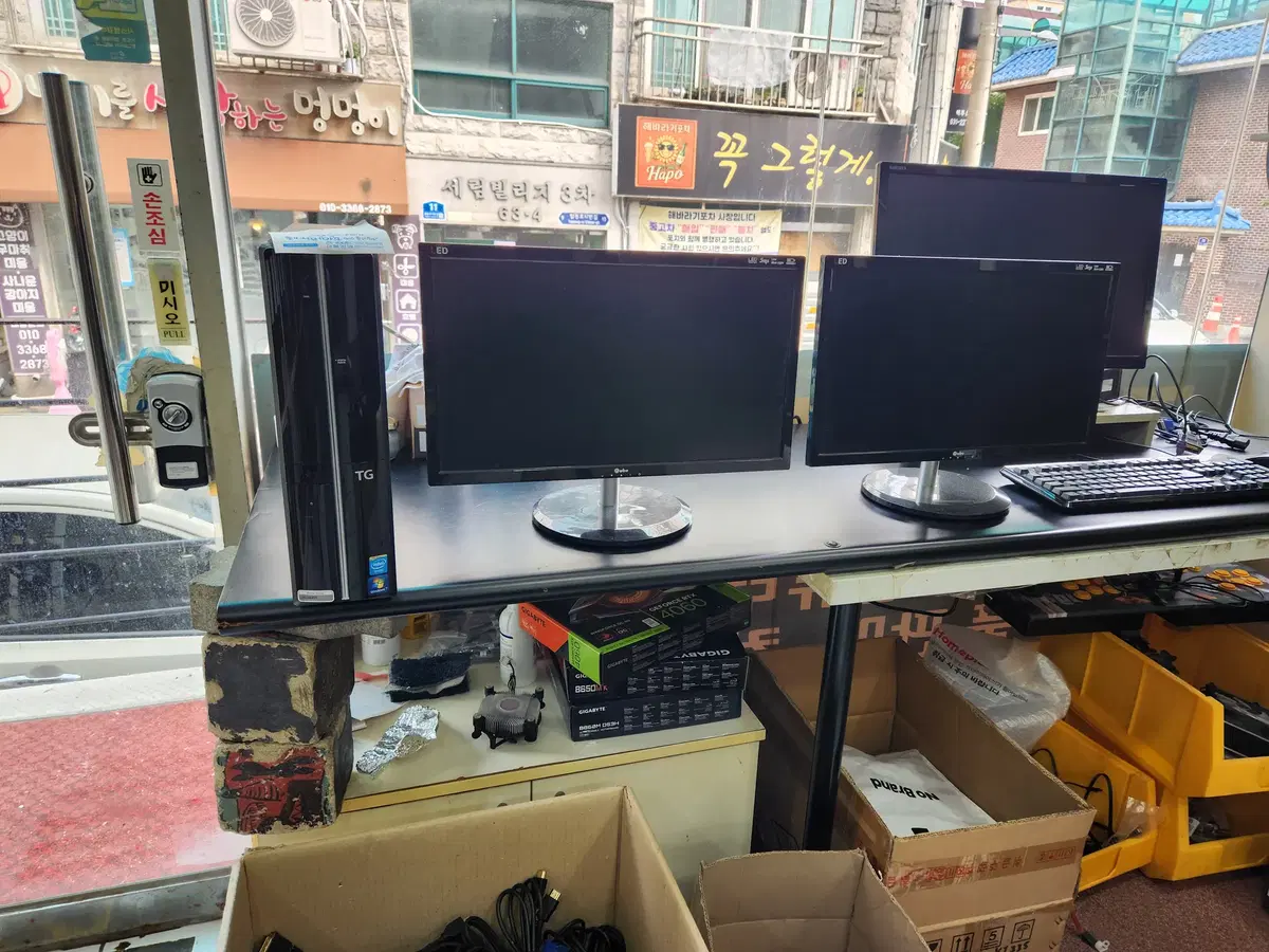 중고컴퓨터  사무용  모니터  20인치 ~24~27-32인치