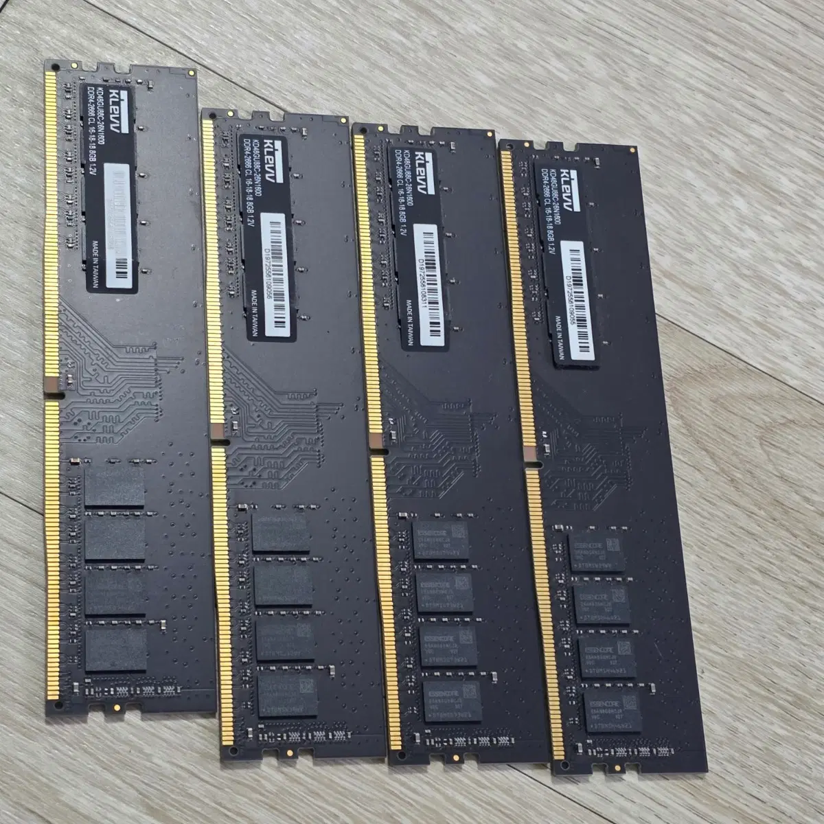 KLEVV DDR4-2666 CL16 8gb