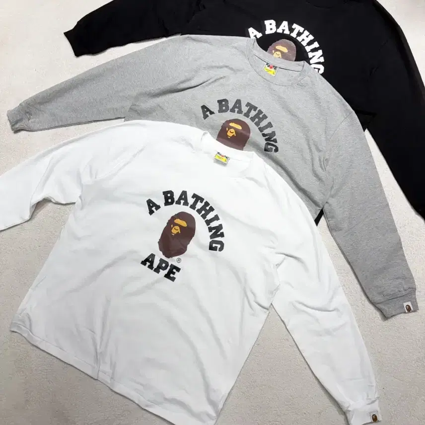 A BATHING APE a bathing ape
