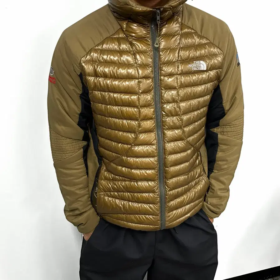 노스페이스 써밋 시리즈 테크니컬 마칼루 다운 경량 자켓 XL