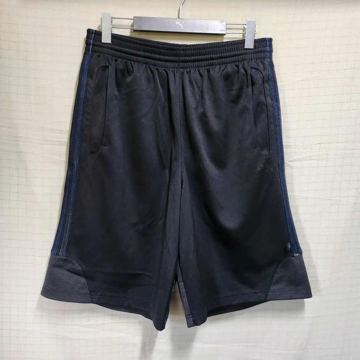 아디다스 블랙아웃 반바지 (XL/105)