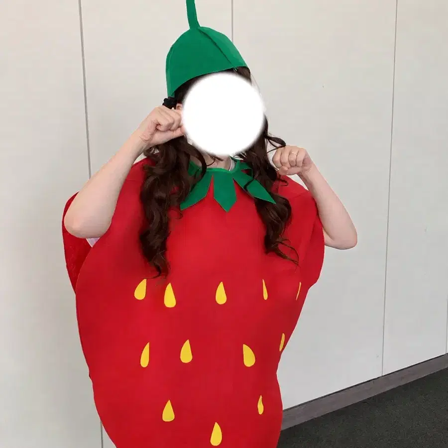(보증금X) 졸업사진 딸기 대여 졸사 옷 컨셉