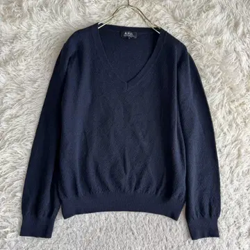 A.P.C V넥 니트 네이비 M 캐주얼 레이어드 돌려입기 심플
