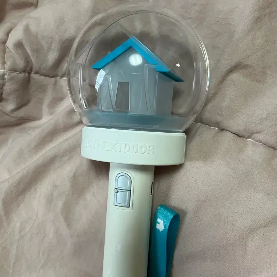 보이넥스트도어 응원봉