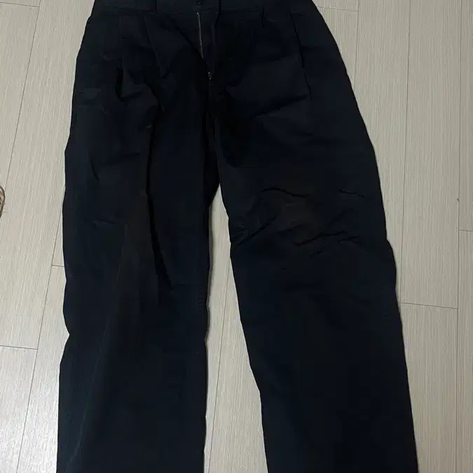 [00] 어나더오피스 산티아고 블랙 팬츠